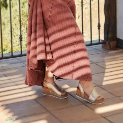 Alila Wedge Sandal