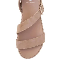Anadel Sandal