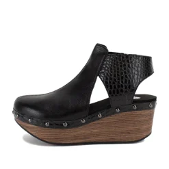 Brooke Wedge Clog