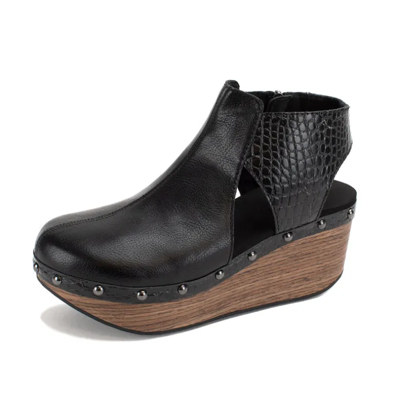 Brooke Wedge Clog