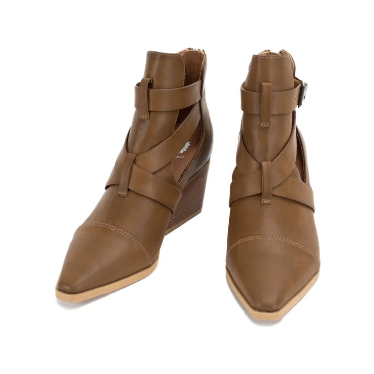 Canoly Cut-out Bootie