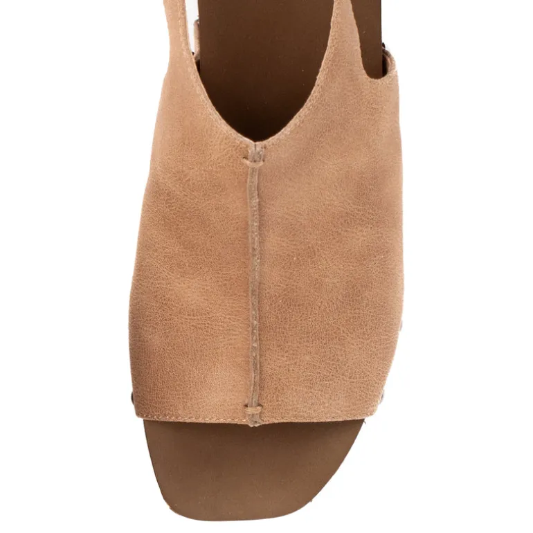 Capella Wedge Sandal