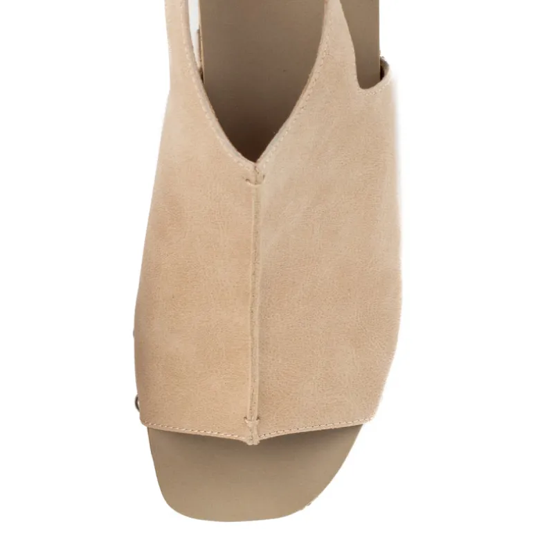 Capella Wedge Sandal