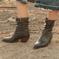 Caralia Slouch Boot