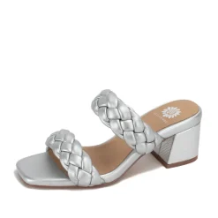 Carlen Heel