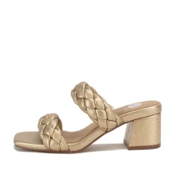 Carlen Heel