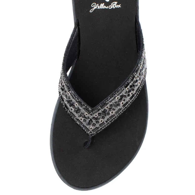 Dashna Sandal