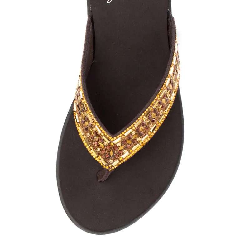 Dashna Sandal