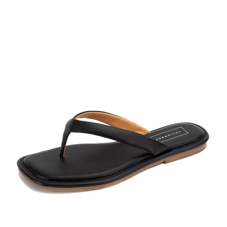 Durham Flat Sandal