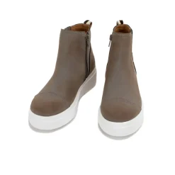 Elyse Sneaker