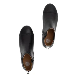Elyse Sneaker