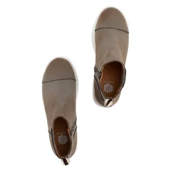 Elyse Sneaker