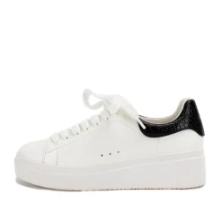 Evodia Lace-up Sneaker