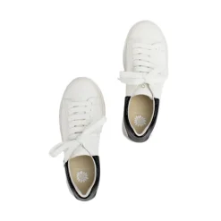 Evodia Lace-up Sneaker
