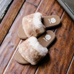 Felah Fur Sandal