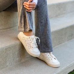 Gallen Lace-up Sneaker