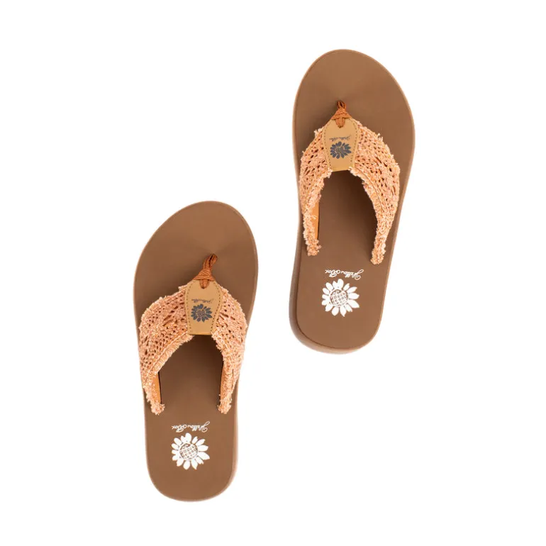 Gisele Sandal