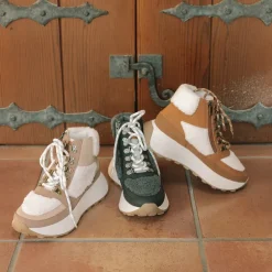 Hacey Flatform Hiker Boot
