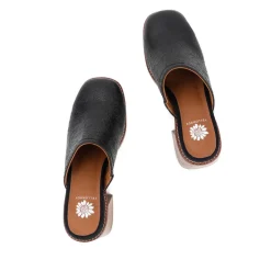 Ivaria Platform Clog