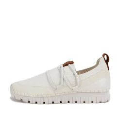 Junior Slip-On Trainer