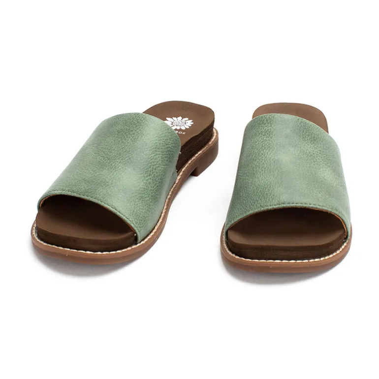 Kalo Slide Sandal
