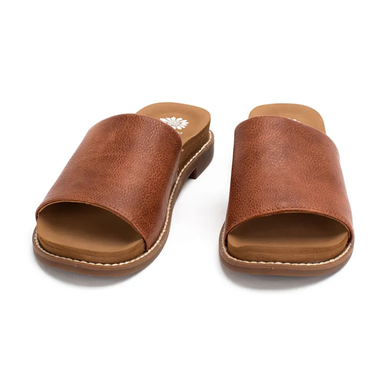 Kalo Slide Sandal