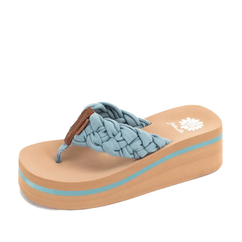 Karnika Platform Sandal