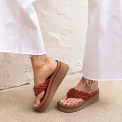 Karnika Platform Sandal