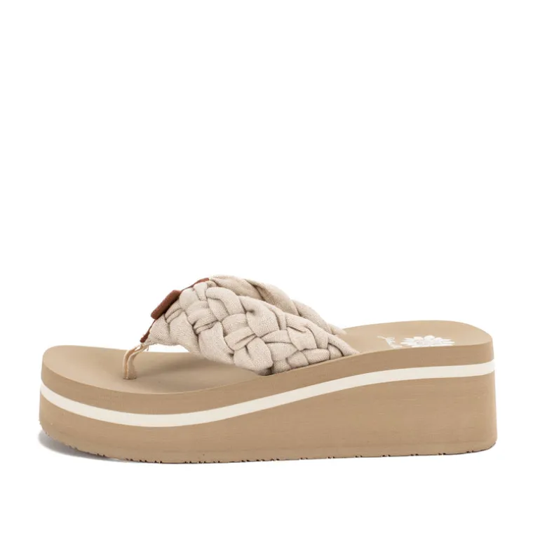 Karnika Platform Sandal