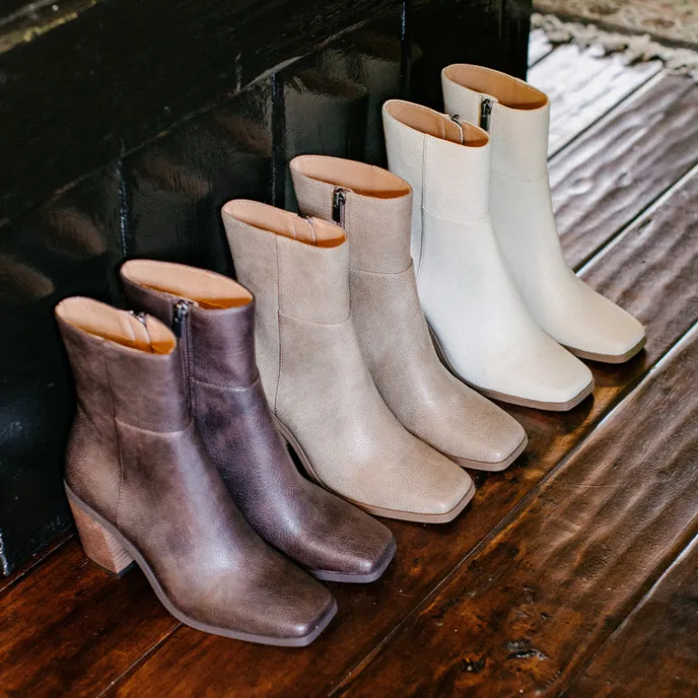 Maora Heeled Boot