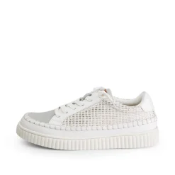 Moxie Lace-Up Sneaker
