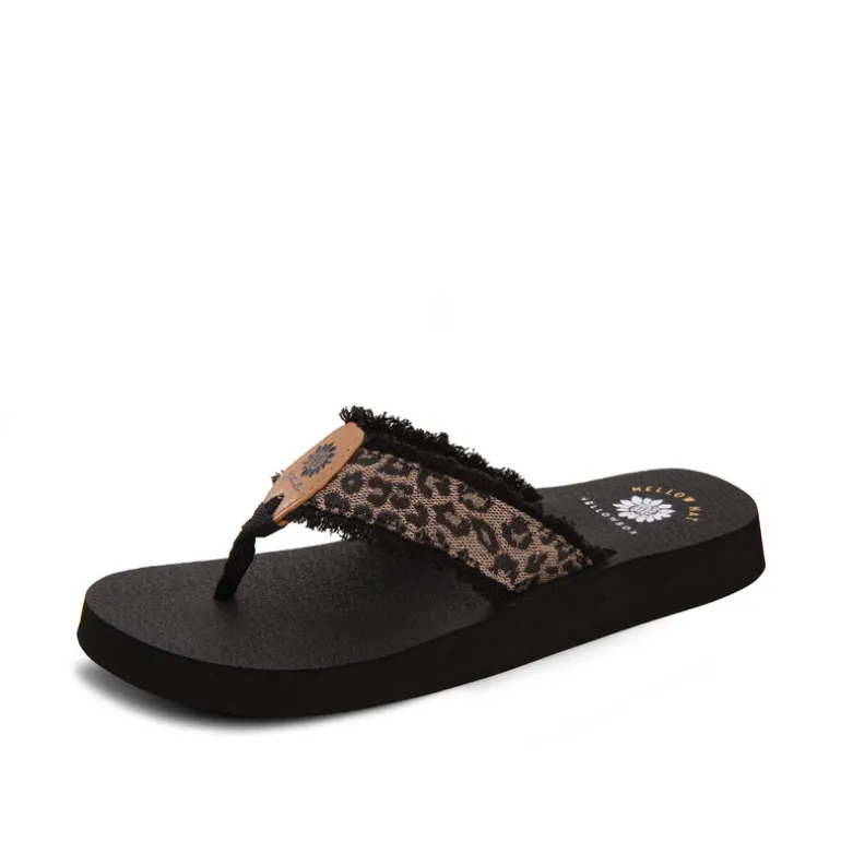 Nabhi Flip Flop
