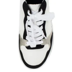 Nayari Court Sneaker