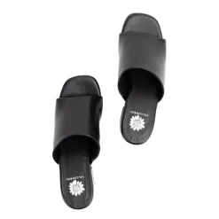 Ovelle Platform Heel