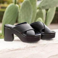 Ovilia Platform Heel