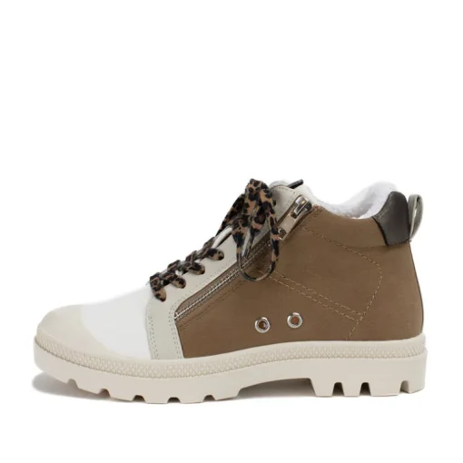 Parrott Sneaker