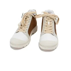 Parrott Sneaker