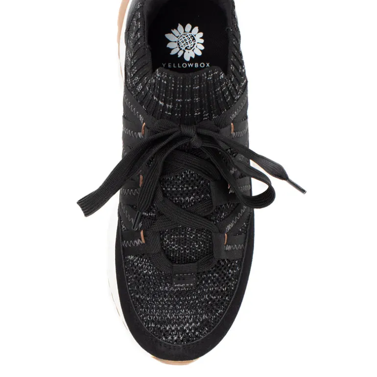 Rocco Knit Trainer
