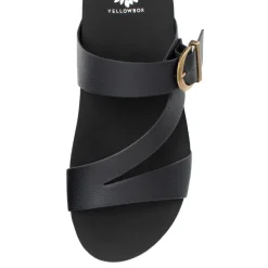 Rosette Flatform Sandal