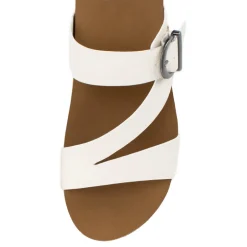 Rosette Flatform Sandal