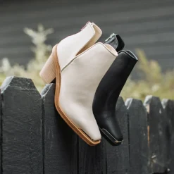 Valeska Cut-out Bootie