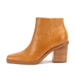 Velta Ankle Boot