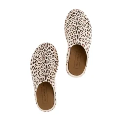 Zippy Clog