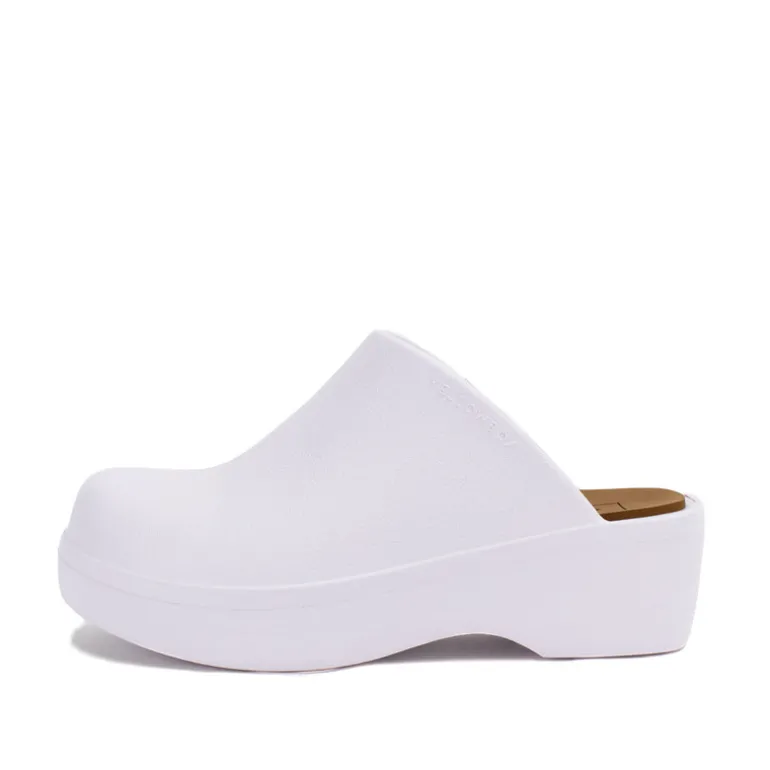 Zippy Clog